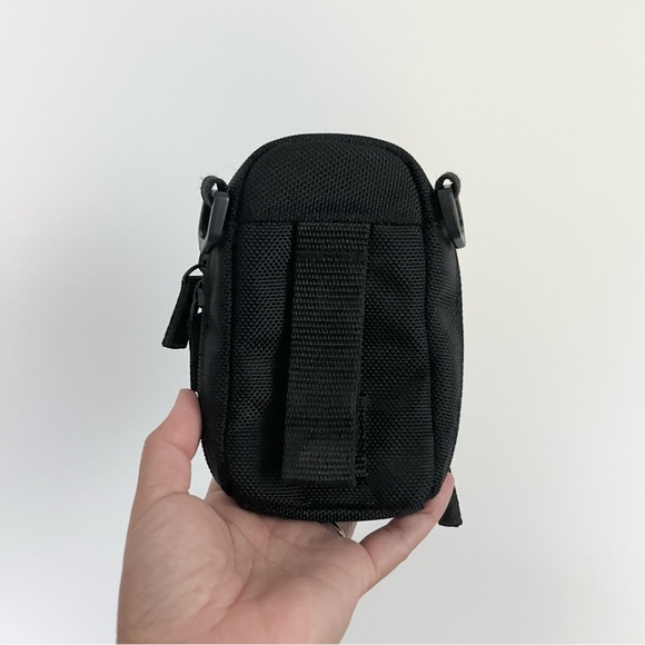 Sony Cybershot Digital Camera Bag Holder Zippered Closure with Belt Loop Black - Picture 3 of 5